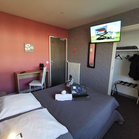 La Vieille Ferme Hotel Les Ancizes-Comps Ngoại thất bức ảnh