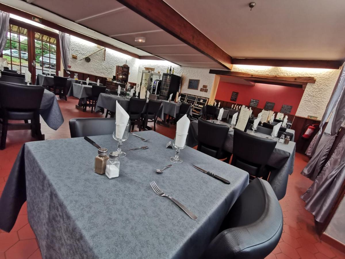 La Vieille Ferme Hotel Les Ancizes-Comps Ngoại thất bức ảnh